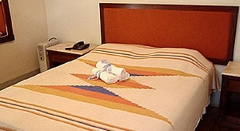 Hotel Colonial 콩고냐스 객실 사진